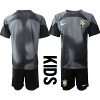 Camiseta Brasil Portero Primera Equipación Replica Mundial 2022 para niños mangas cortas (+ Pantalones cortos)